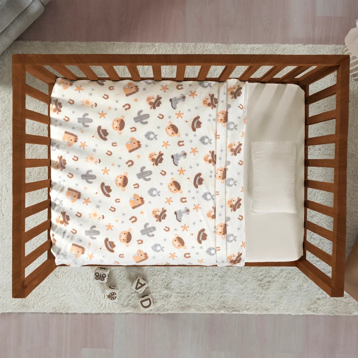 Cobertor Baby Ligero LITTLE COWBOYS, tamaño CUNA, textura super suave 3