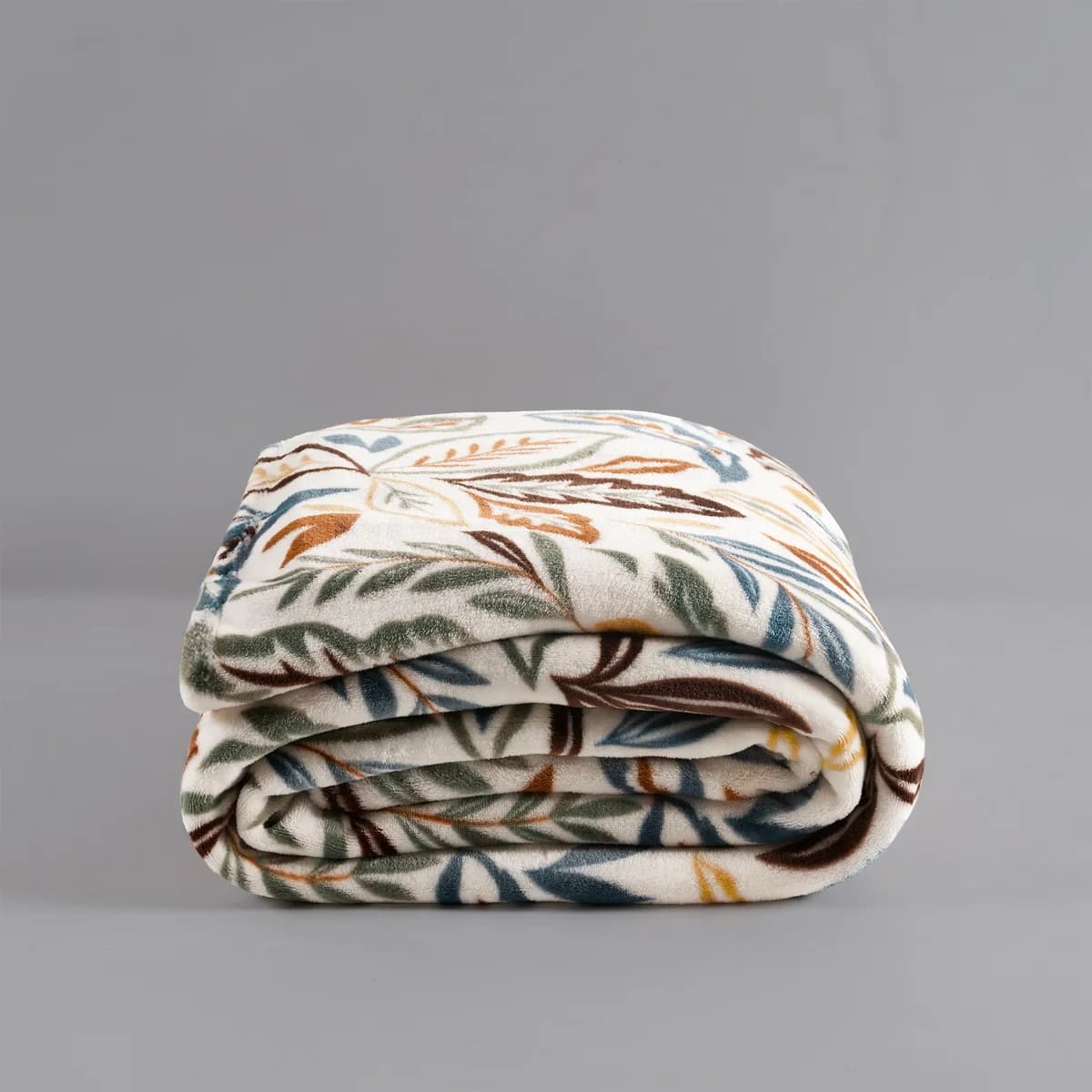 Cobertor Ligero ARUMA, textura muy suave y calientita 3